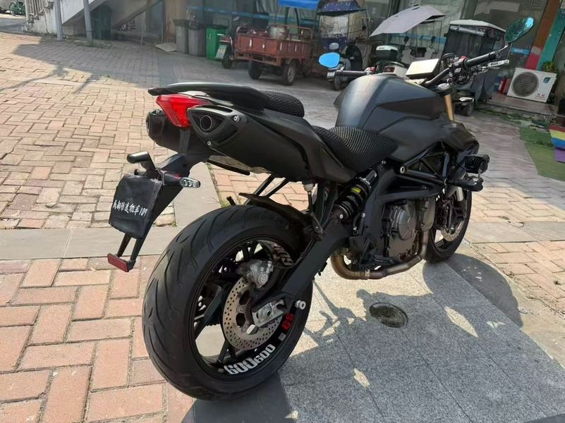 二手贝纳利TNT600i