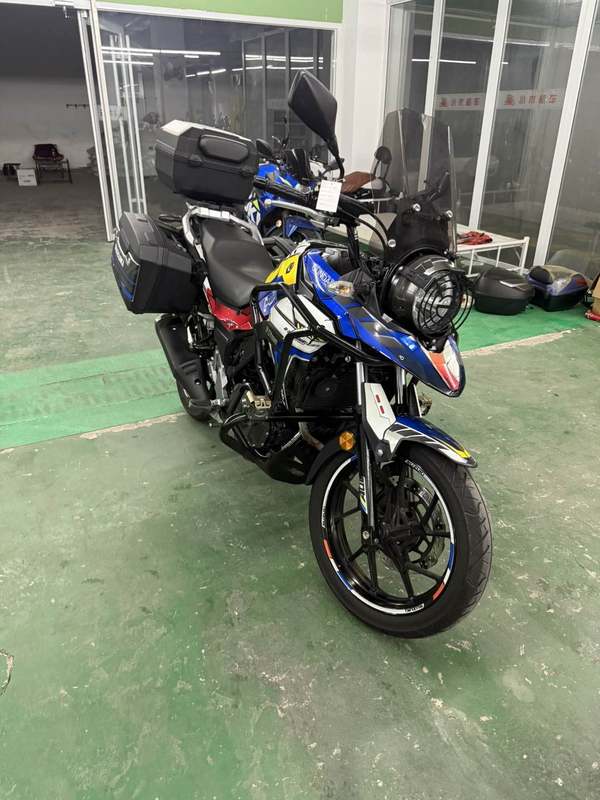 二手豪爵铃木DL250