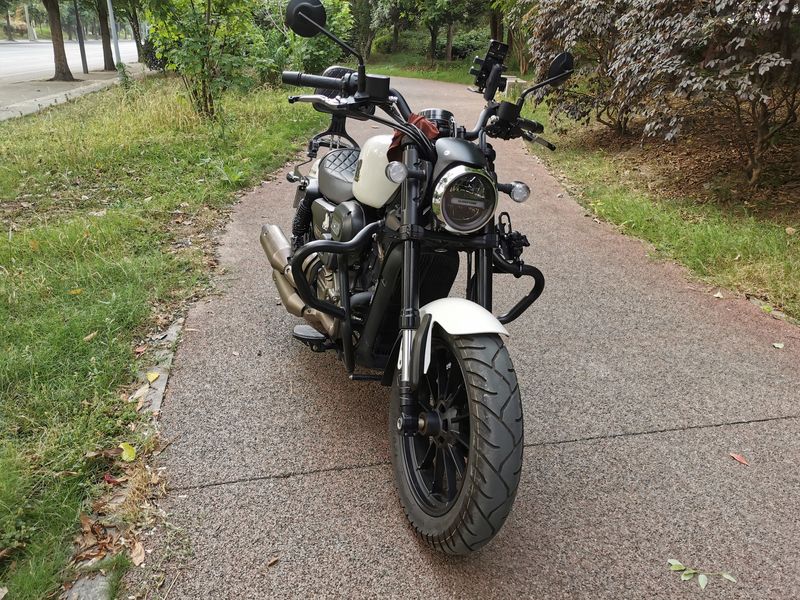 二手QJMOTOR闪300