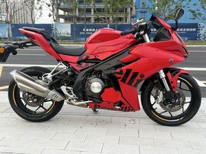二手贝纳利龙卷风 Tornado 302R