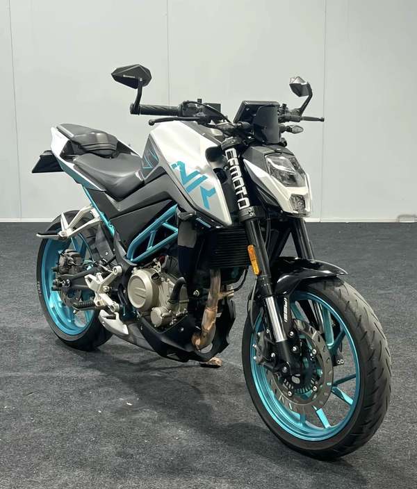 二手春风250NK