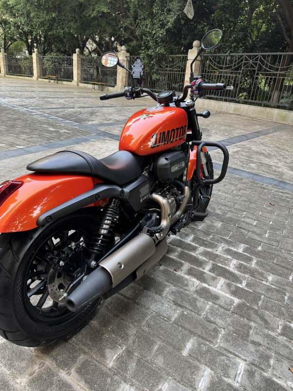 二手QJMOTOR闪300