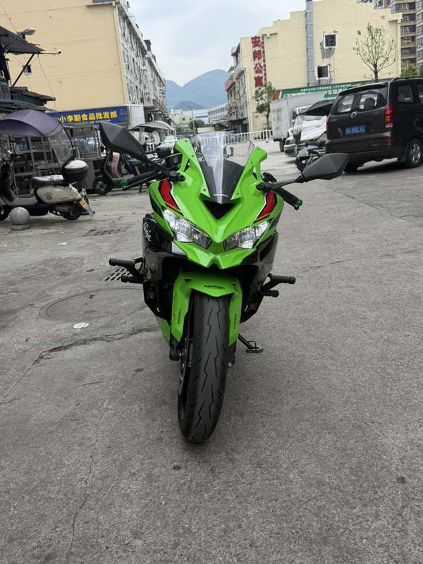 二手川崎ZX-4R