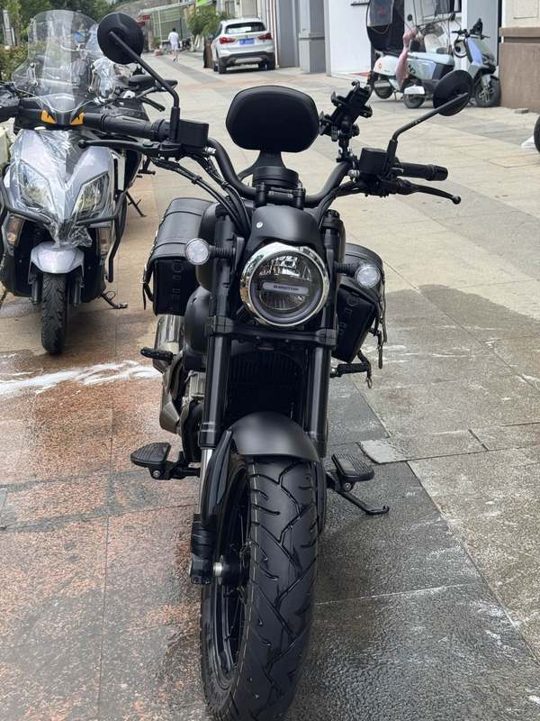 二手QJMOTOR闪300