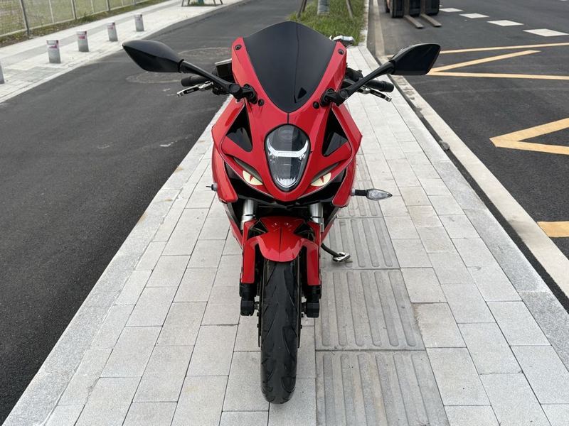 二手贝纳利龙卷风 Tornado 302R