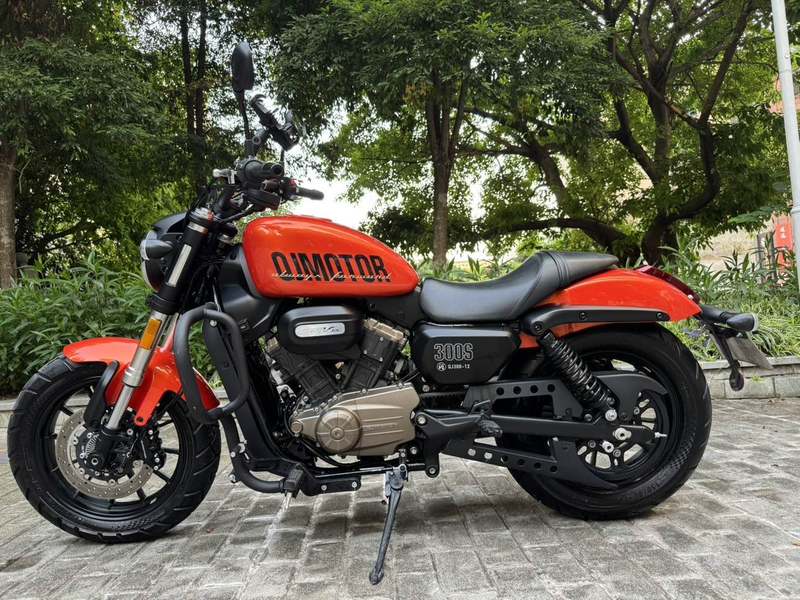二手QJMOTOR闪300