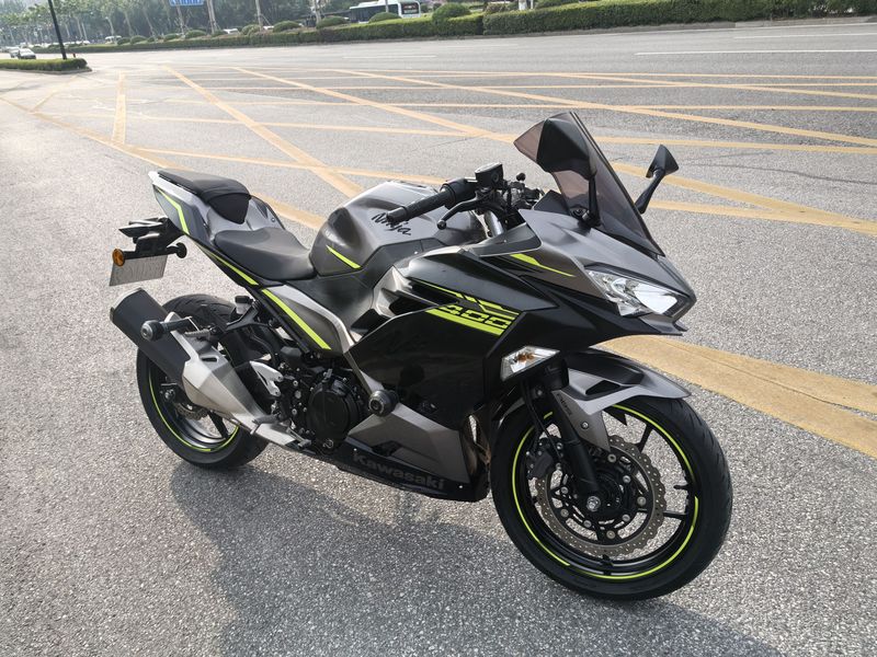 二手川崎Ninja 400