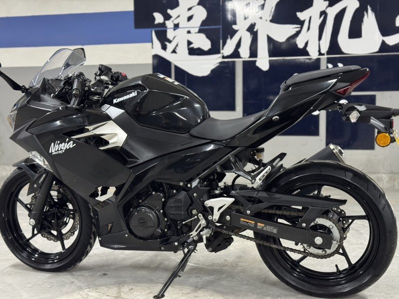 二手川崎Ninja 400