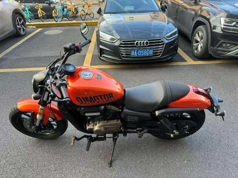 二手QJMOTOR闪300