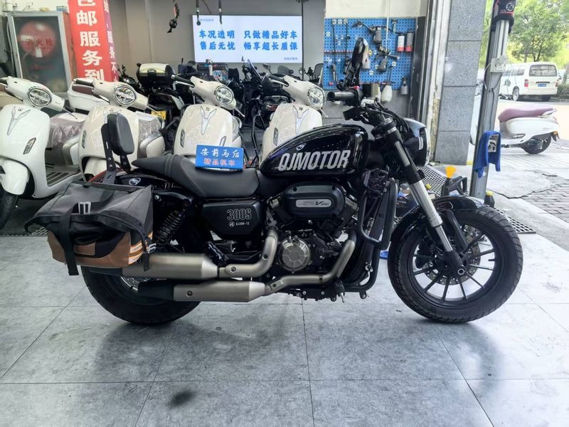 二手QJMOTOR闪300