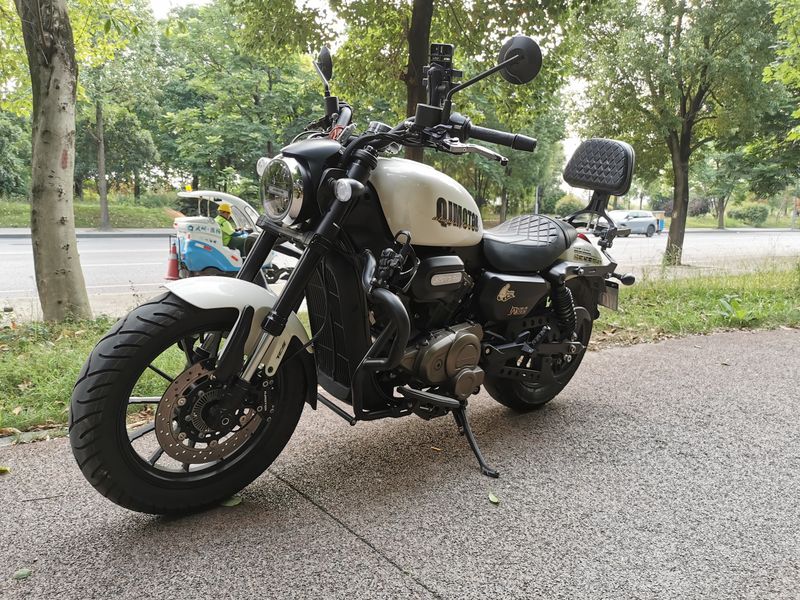 二手QJMOTOR闪300