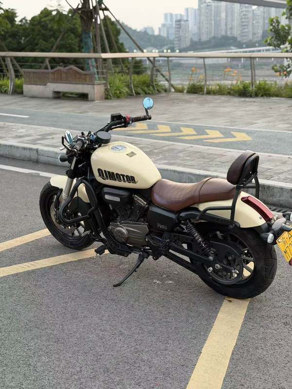 二手QJMOTOR闪300