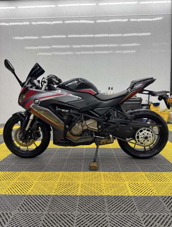 二手QJMOTOR赛400