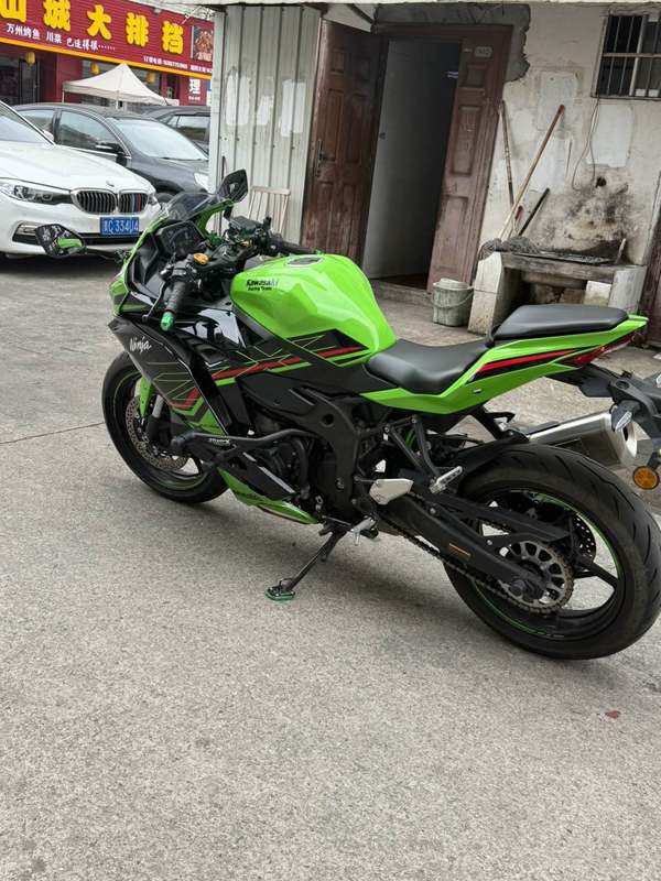 二手川崎ZX-4R