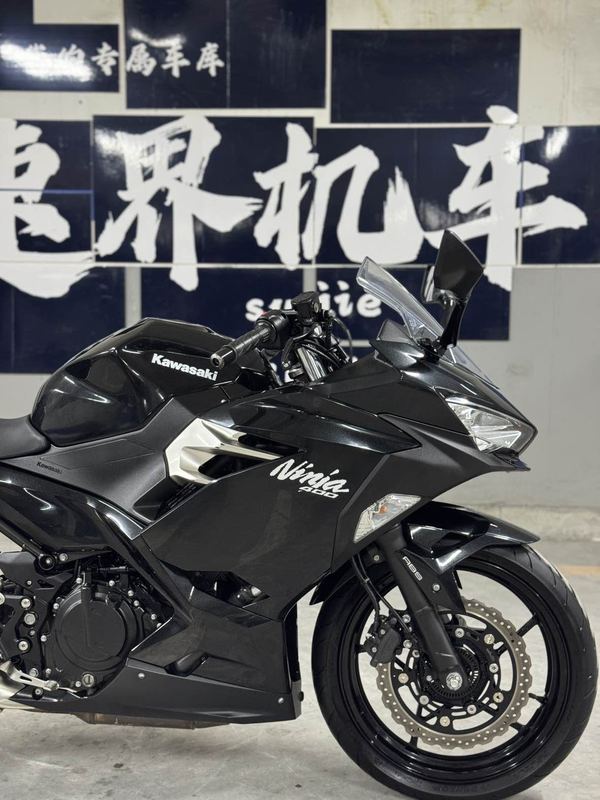 二手川崎Ninja 400