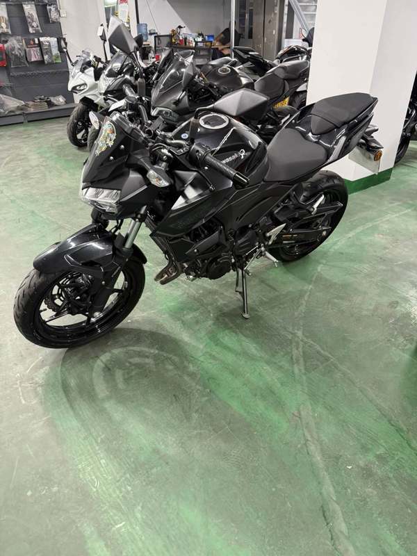 二手川崎Z400