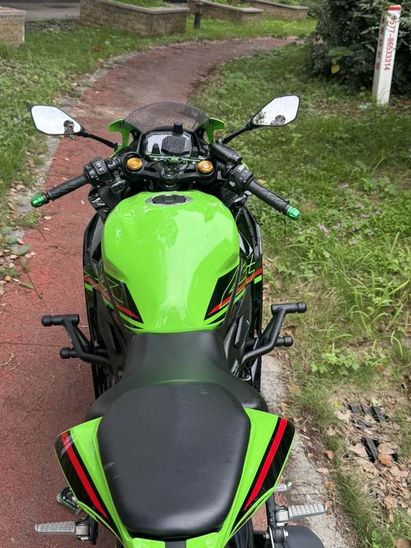二手川崎ZX-4R