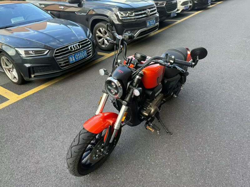 二手QJMOTOR闪300