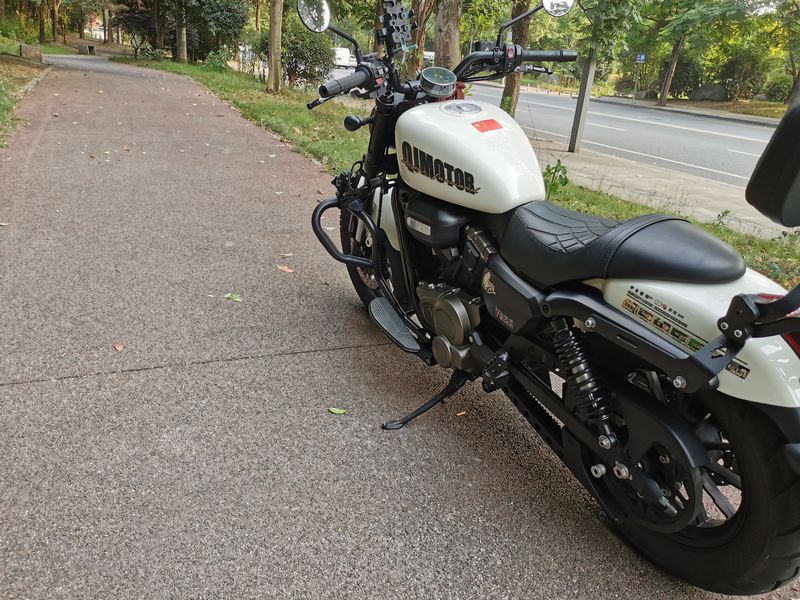 二手QJMOTOR闪300