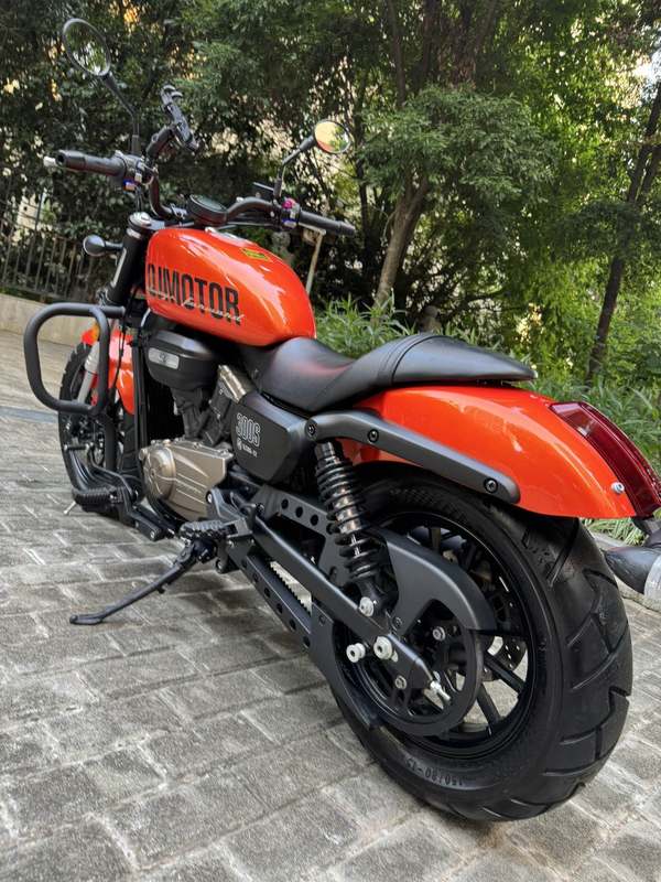 二手QJMOTOR闪300