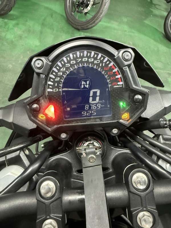 二手川崎Z400