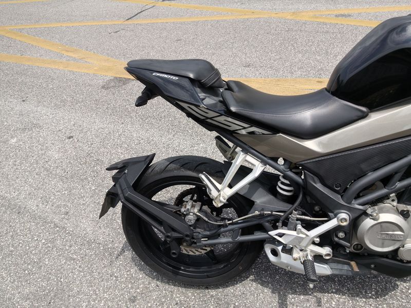 二手春风250NK
