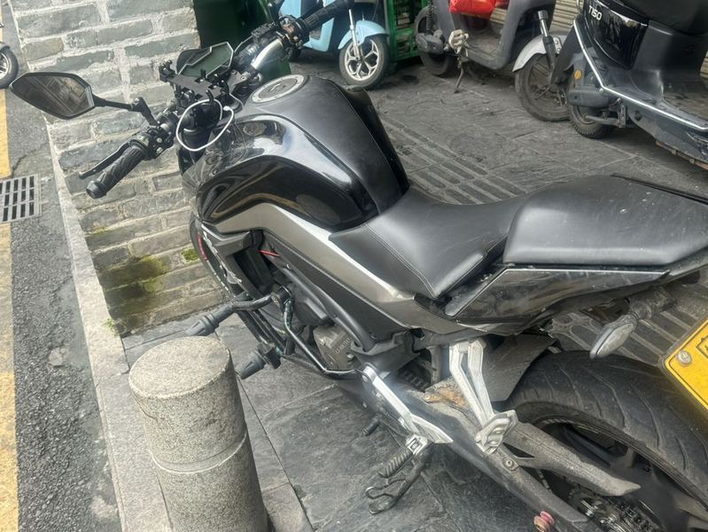 二手春风250NK