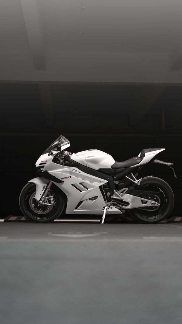 二手张雪机车820RR