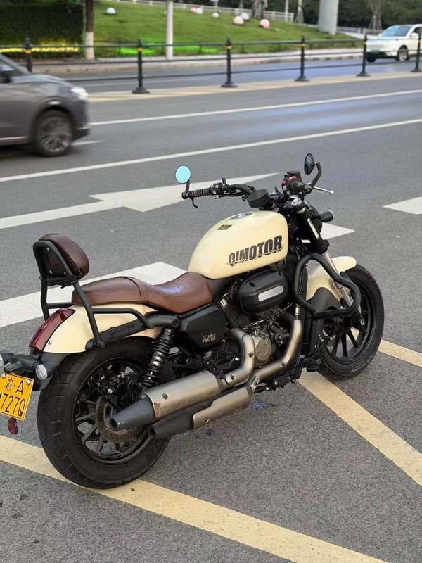 二手QJMOTOR闪300