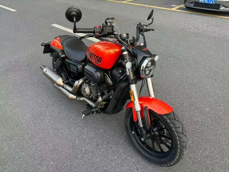 二手QJMOTOR闪300