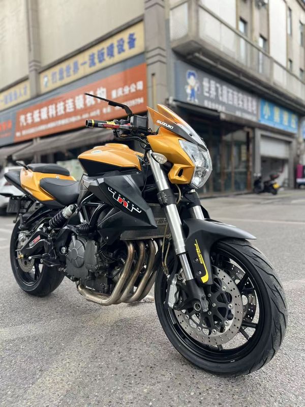 二手贝纳利TNT600i