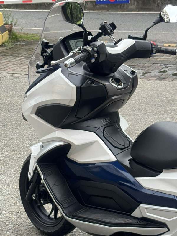 二手大阳V锐 ADV350