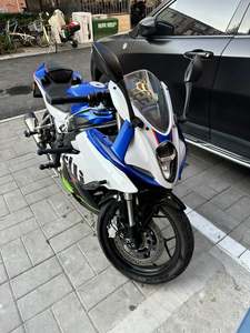 二手贝纳利龙卷风 Tornado 252R