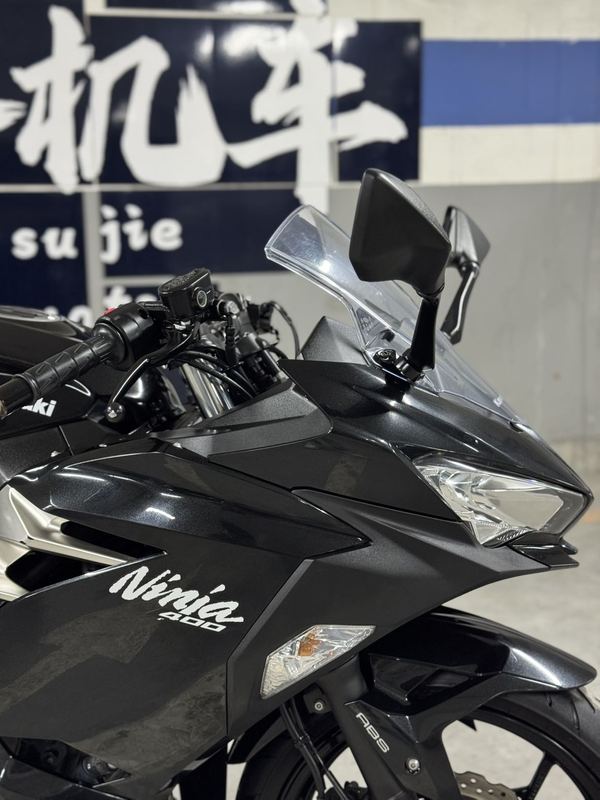 二手川崎Ninja 400