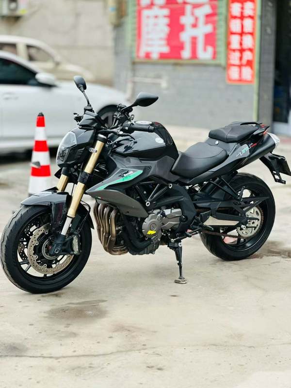 二手贝纳利TNT600i
