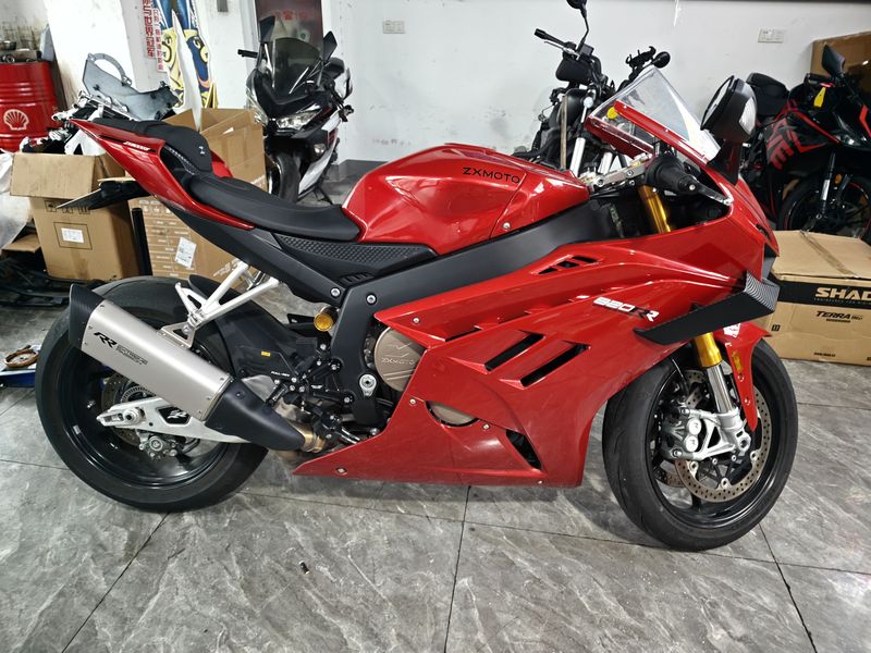 二手张雪机车820RR