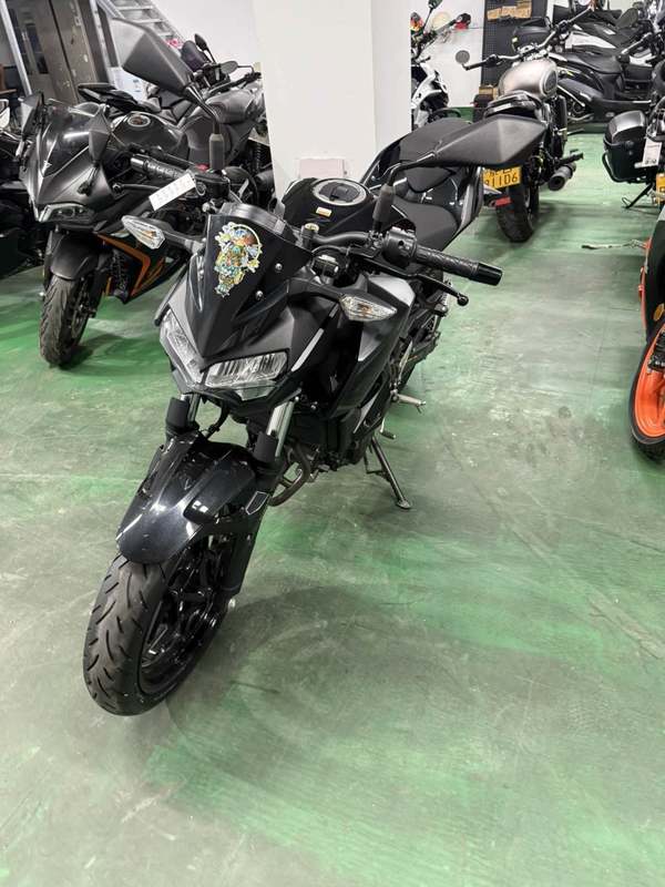 二手川崎Z400