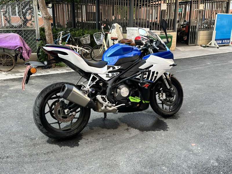 二手贝纳利龙卷风 Tornado 252R