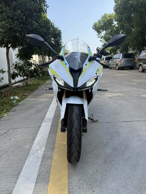 二手QJMOTOR赛250