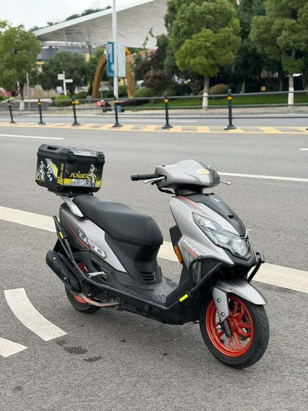 二手豪爵UFD125