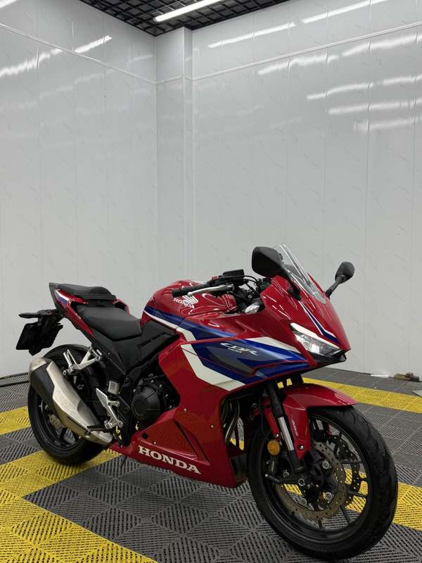 二手本田CBR400R
