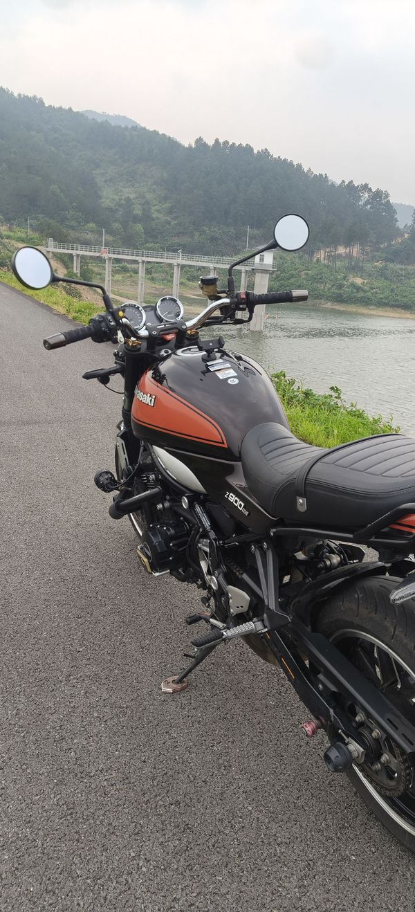 二手川崎Z900RS