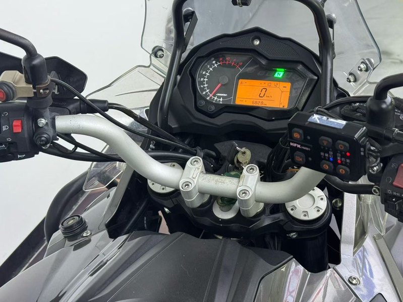 二手贝纳利金鹏 TRK502