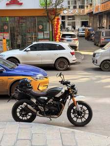 二手凯旋Scrambler 400 X