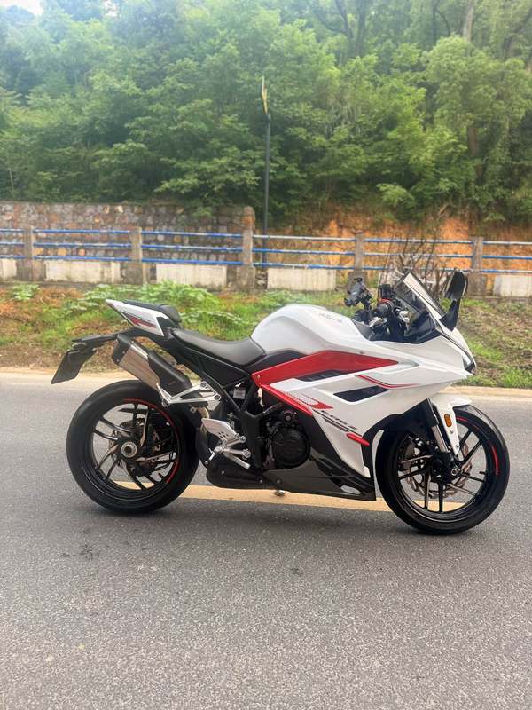二手凯越350RR 赫雷兹