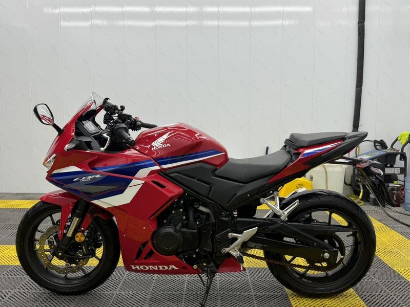 二手本田CBR400R