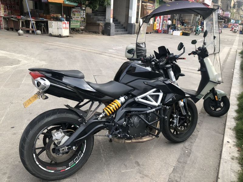 二手贝纳利TNT600i