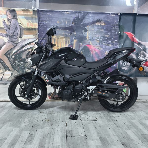 二手川崎Z400