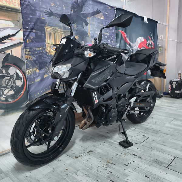 二手川崎Z400