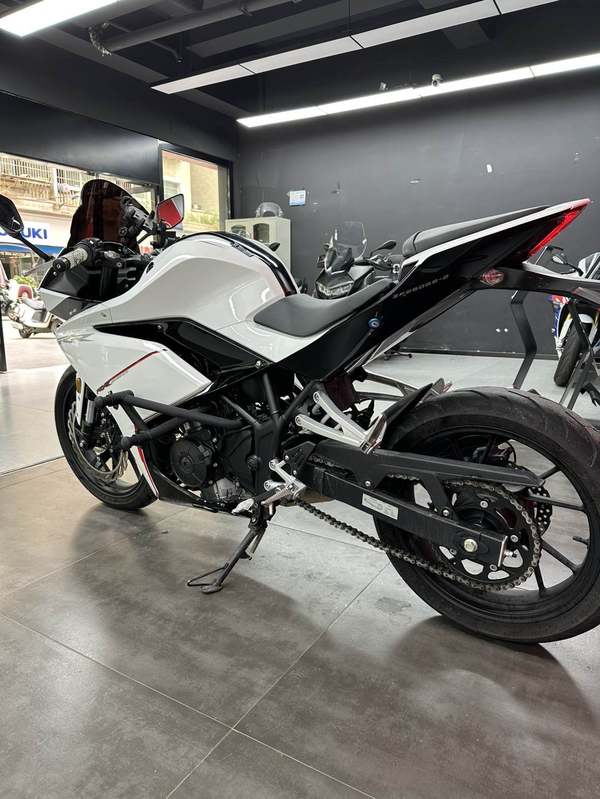 二手凯越250RR 刺鸟
